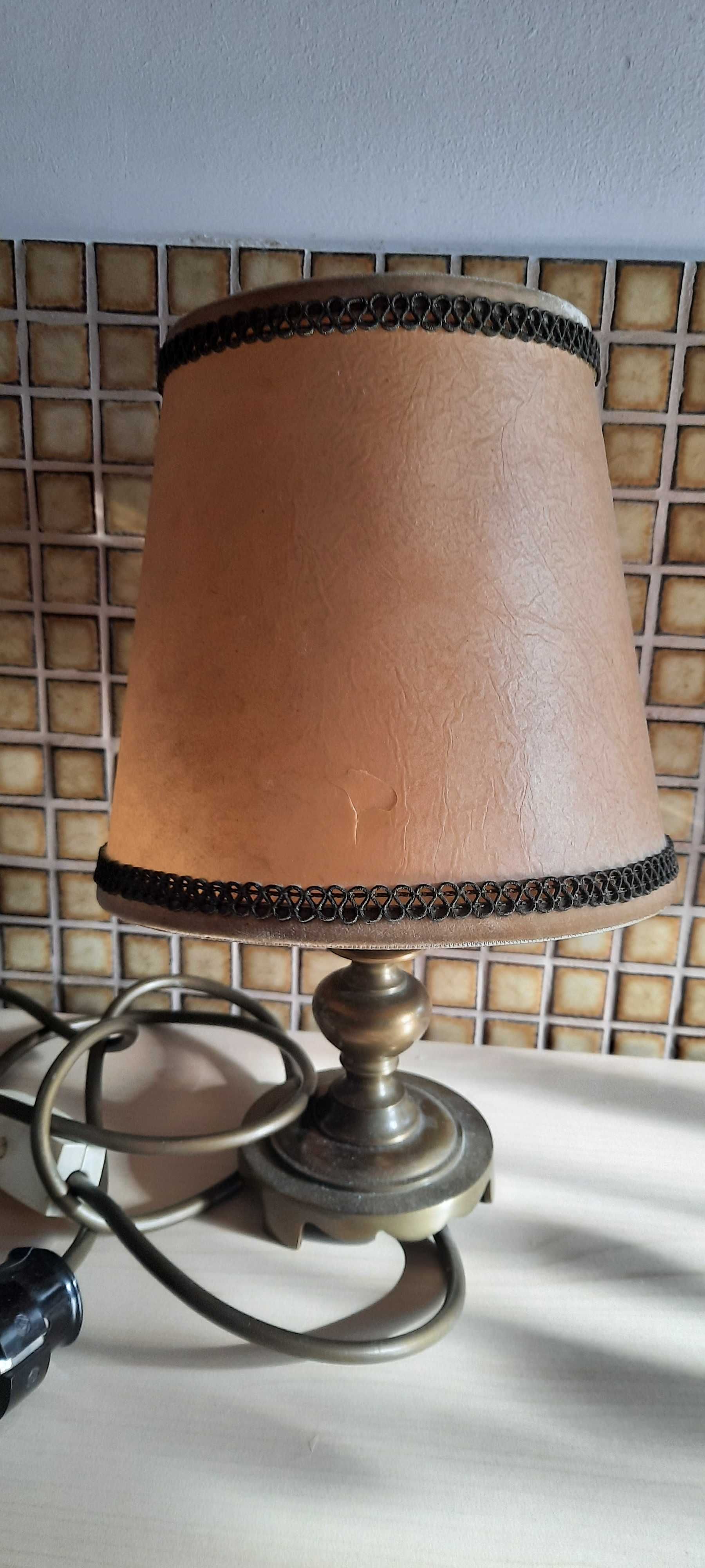 Lampka nocna klosz ze skóry