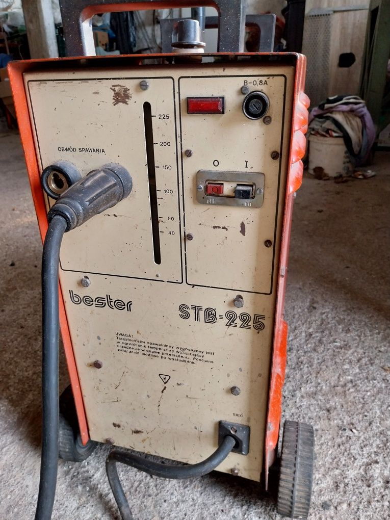 Spawarka Bester STB-225