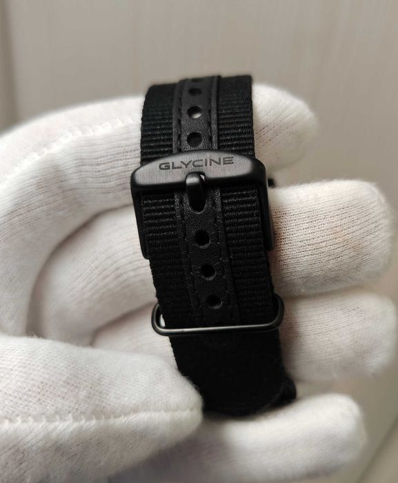 Чоловічий годинник Glycine GL0173 Combat Sab Automatic 42mm 200m