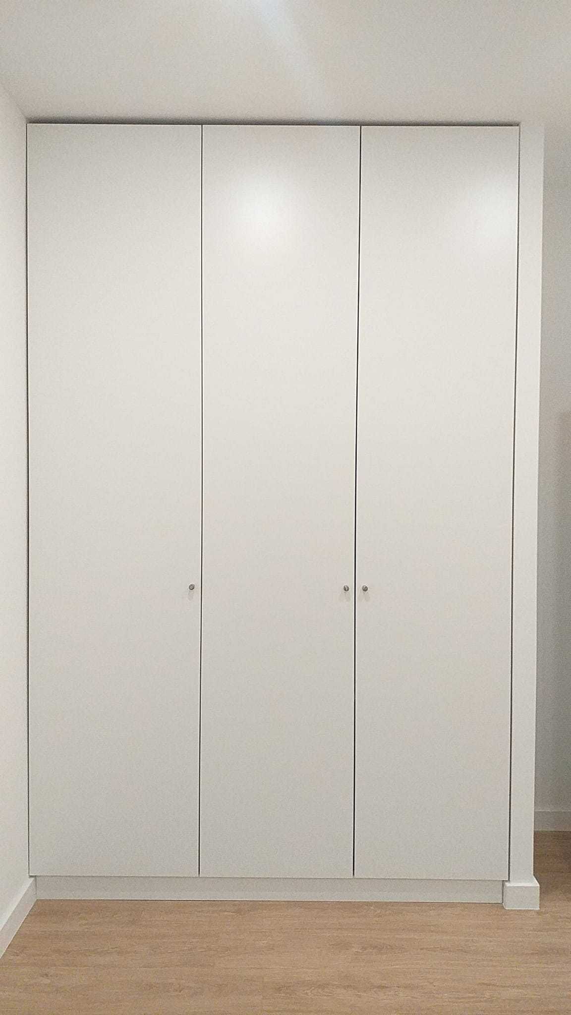Cozinhas, Roupeiros sob Medida