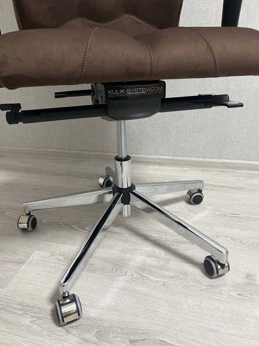 Ергономічне Крісло  Kulik System BUSINESS шоколад ,  стан 10/10