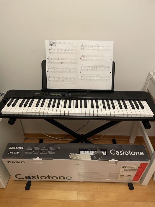 Casio - Casiotone CT S-300