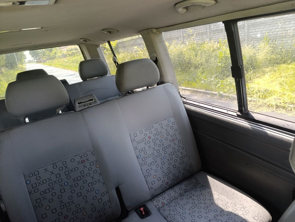 VW T5 Caravelle 9 osób long