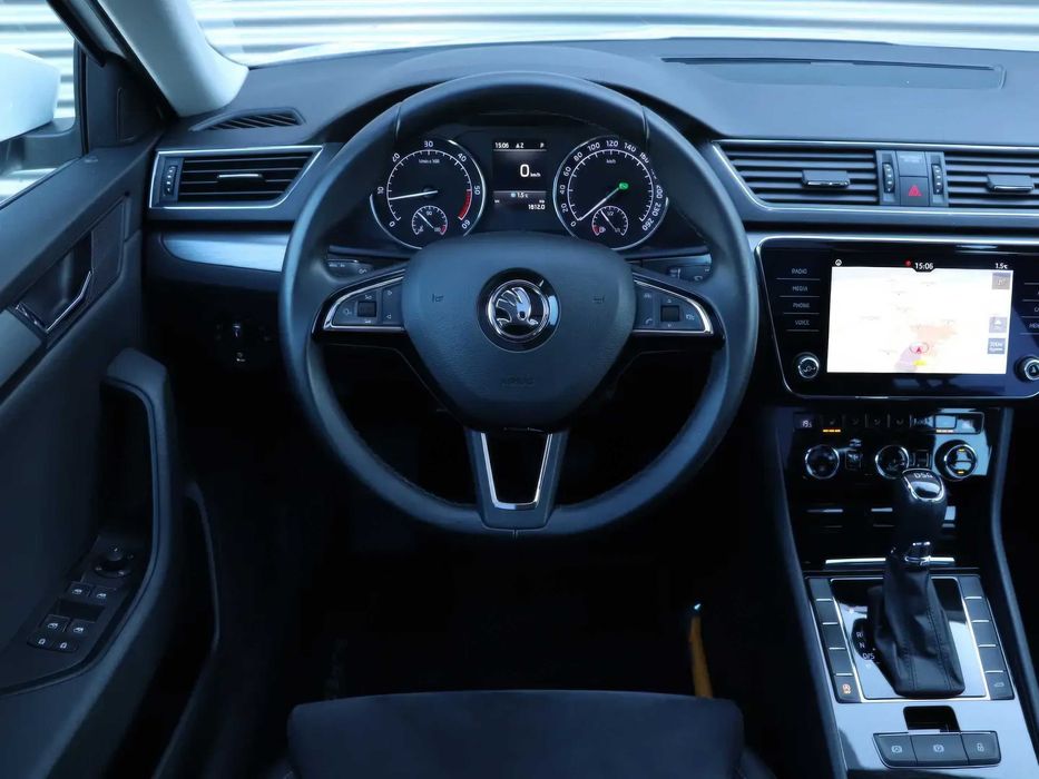 Skoda Superb      2018