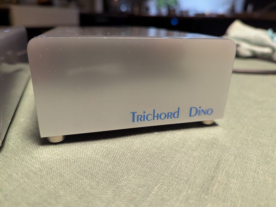 Trichord Dino z zasilaczem Dino+ przedwzmacniacz MM MC