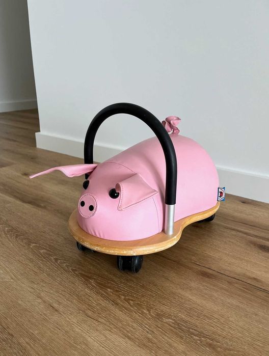 Andador Wheely Bug (Porquinho) – Ride-On infantil em ótimo estado