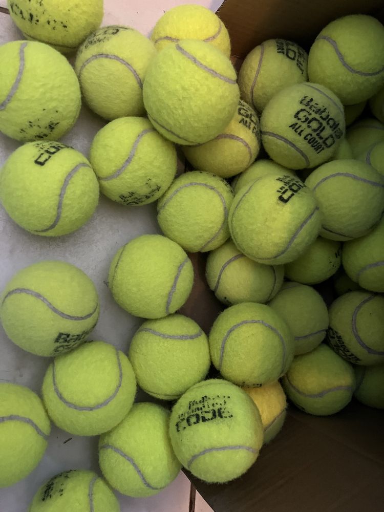 Piłki tenisowe używane