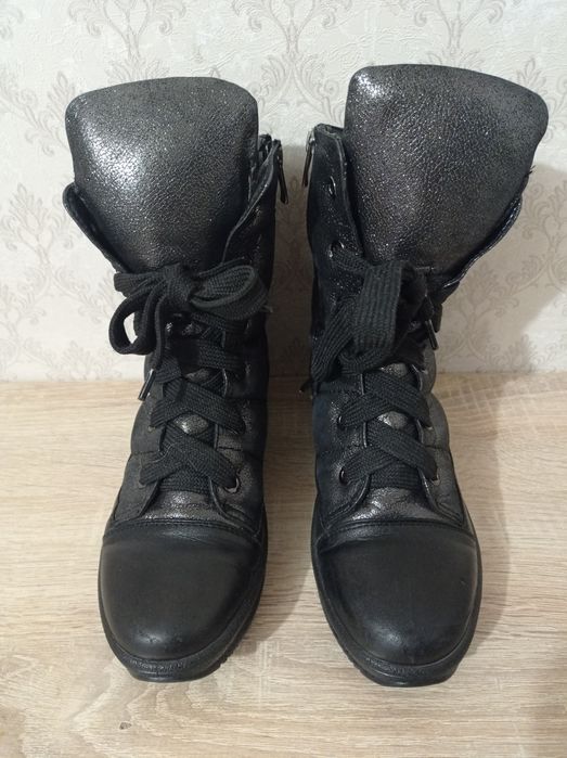 Ботинки зимние Primigi Goretex для девочки р.37, б/у