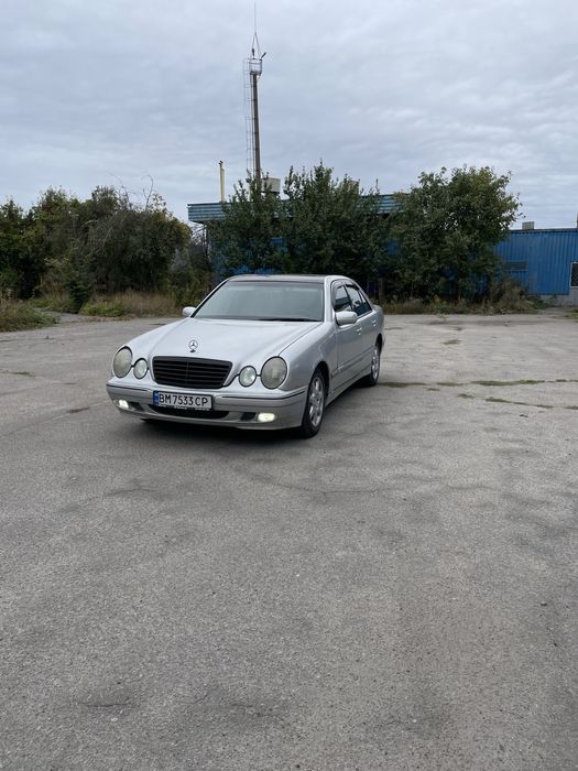 Продам мерседес 210 2.8 газ бензин в отличном состоянии