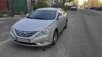 В розстрочку HYUNDAI SONATA 2014 р.в. Платіж 4000 грн/тижд.