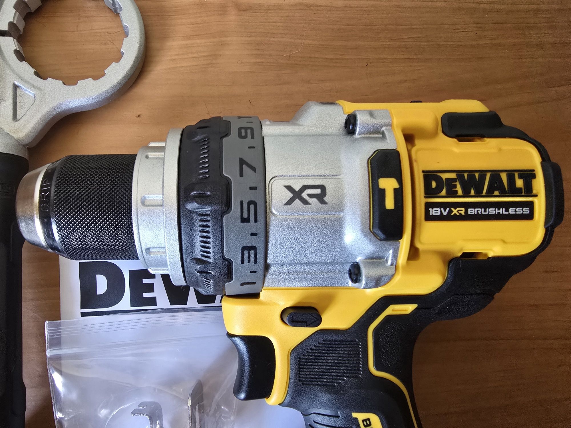 Dewalt Dcd1007 оригінал Англія