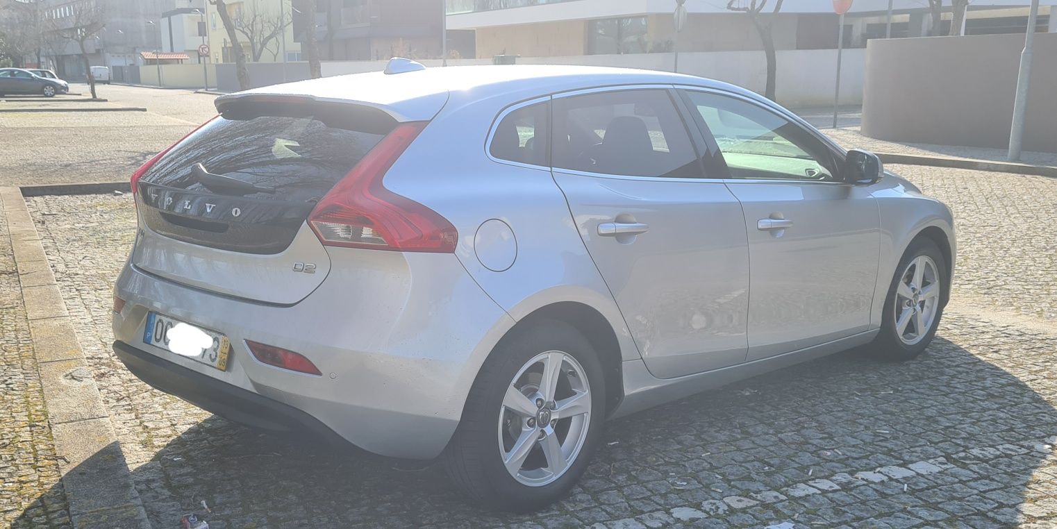 Volvo v40 1.6 D2 Nacional