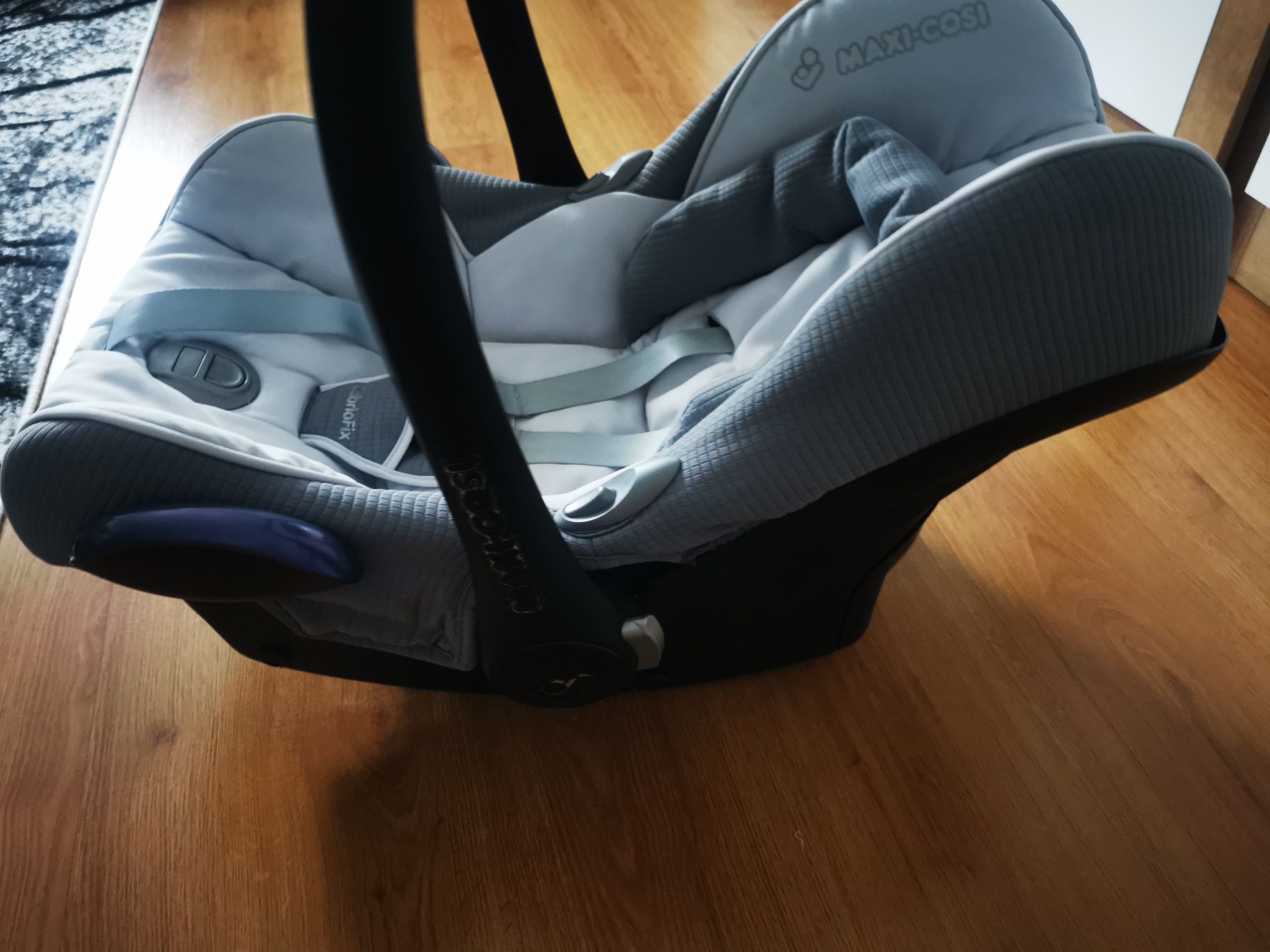 Maxi Cosi fotelik samochodowy niemowlęcy 0-18 miesięcy
