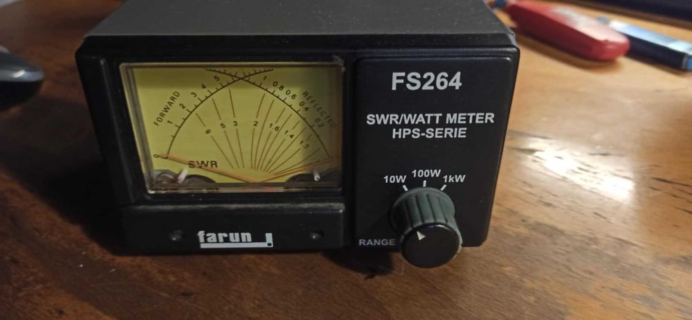 FARUN FS264 krzyżowy miernik SWR oraz mocy wychodzącej