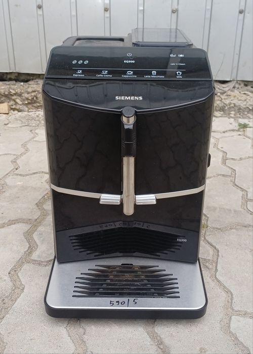 Кавомашина кавоварка SIEMENS EQ300 TF301E19 чорна 2024 рік