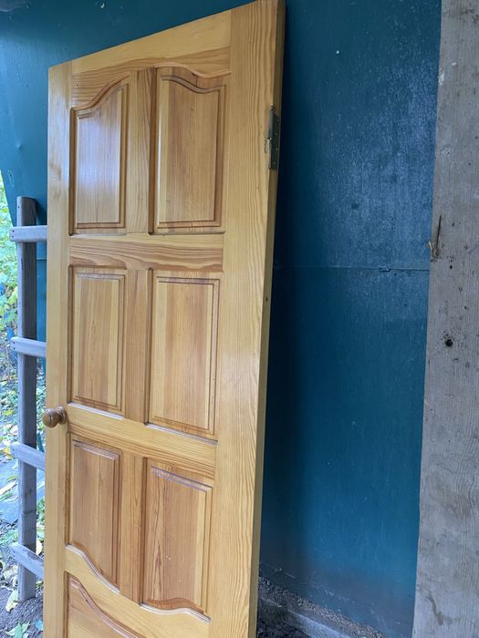 Продам двері міжкімнатні