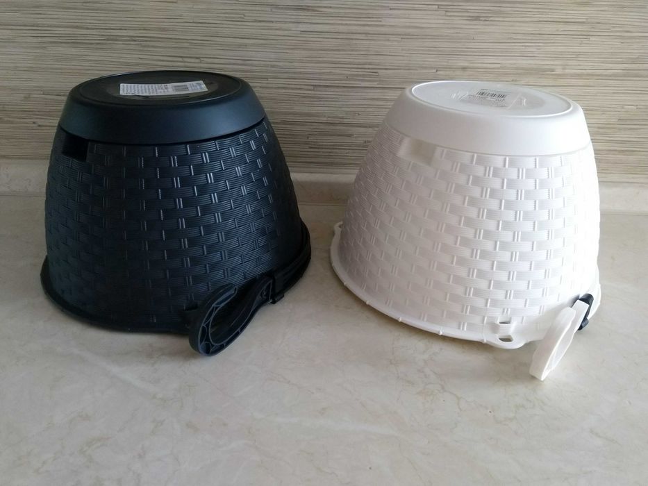 OKAZJA Doniczka plastikowa wisząca donica z podstawką