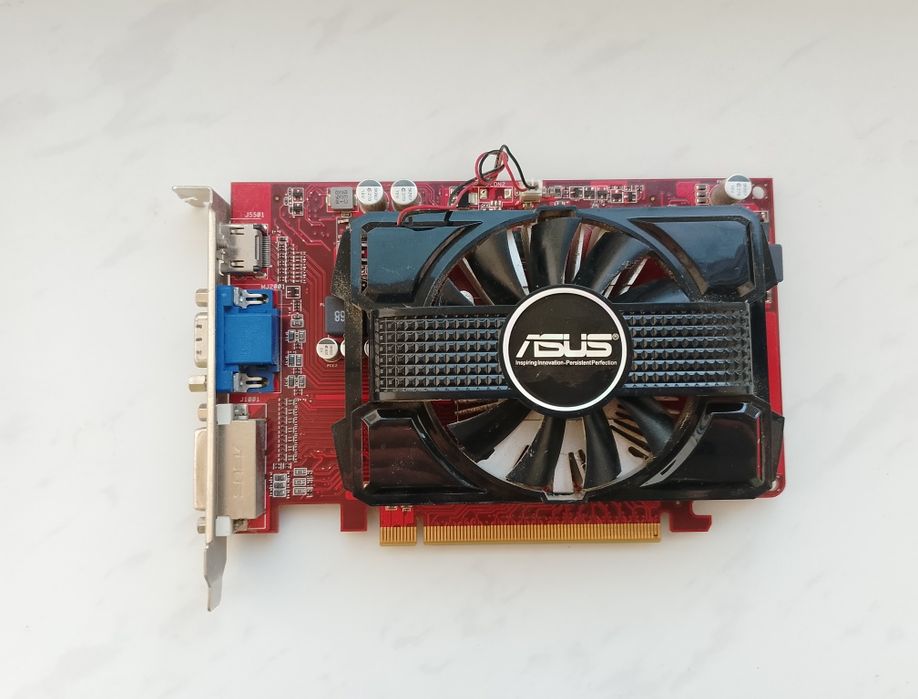 Видеокарта Asus Radeon HD6670