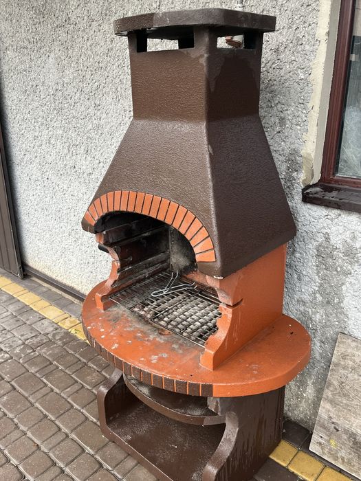 Gril ogrodowy betonowy