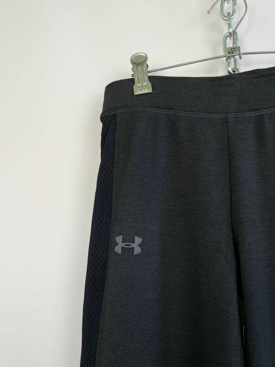 Жіночі широкі кльошні спортивні штани under armour