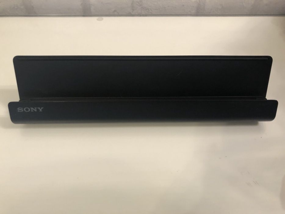 Podstawka ładująca do tableta Sony