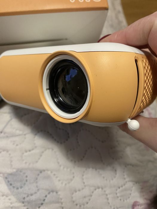 Projektor Zenwire A10 Mini Projector – stan idealny!