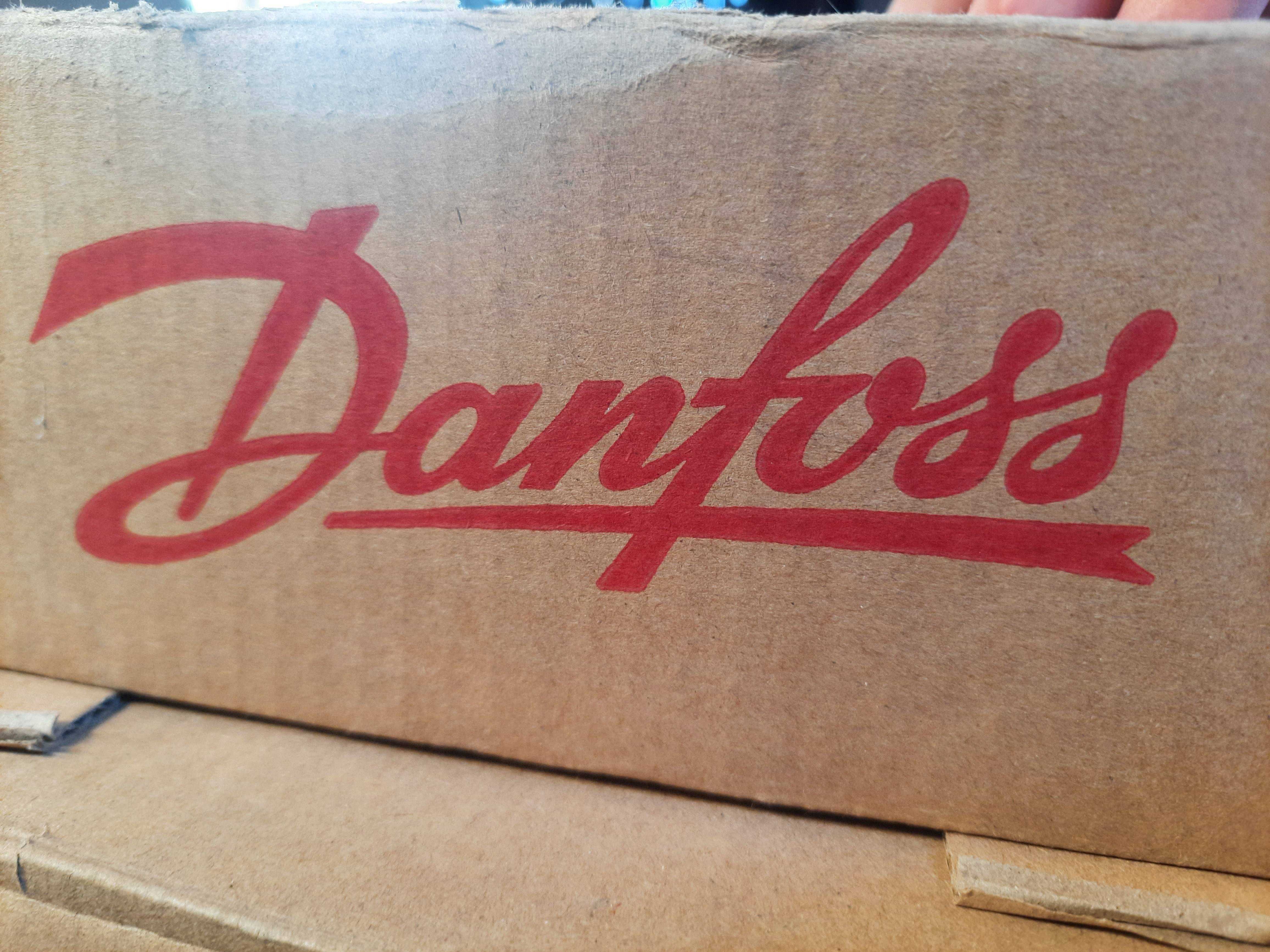 Zawór odcinający kątowy Danfoss SVA-S/L 15-200