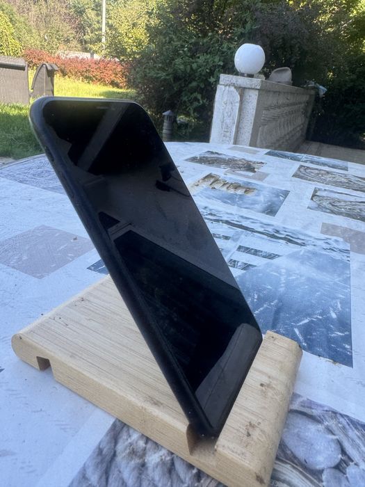 iPhone XR 64 неверлок