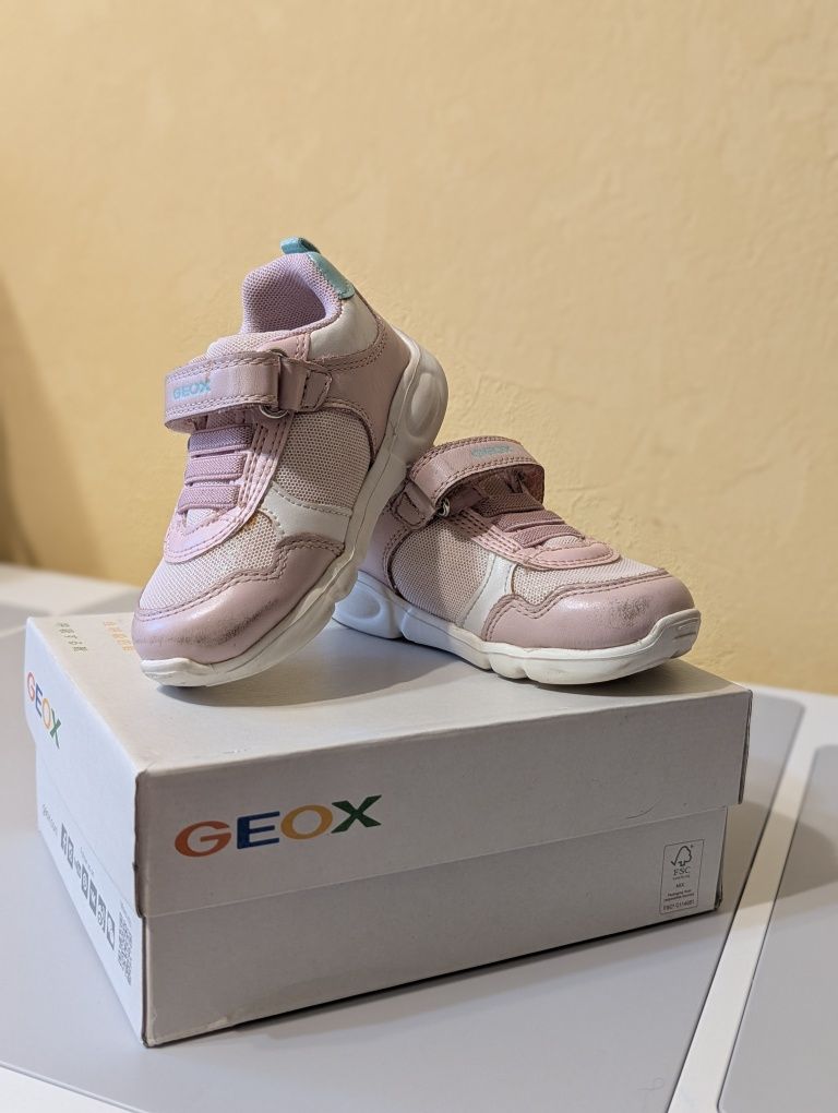 Кросівки Geox для дівчинки 23р