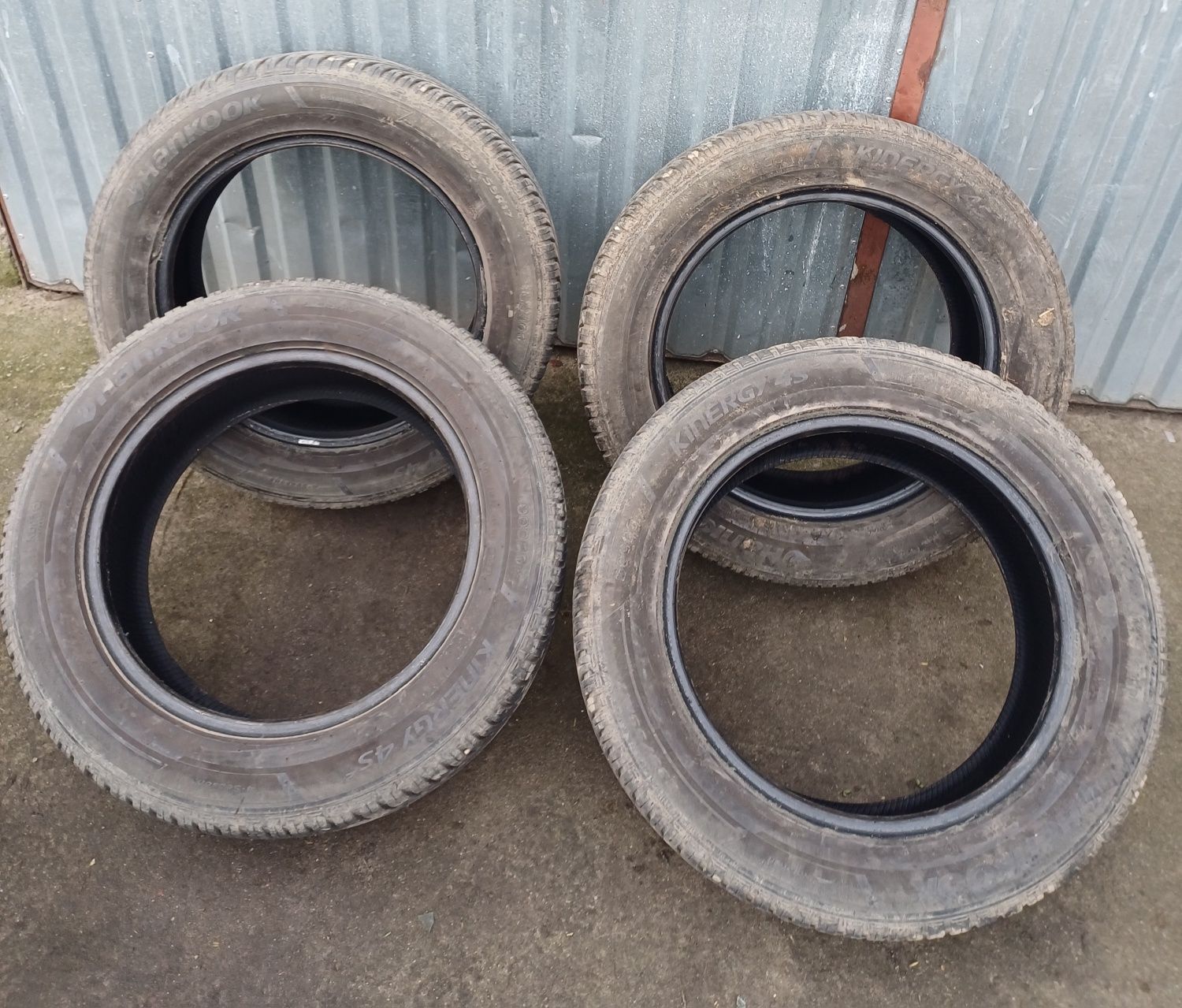 Opony wielosezonowe Hankook Kinergy 4S 235/55 R17 DOT24 22