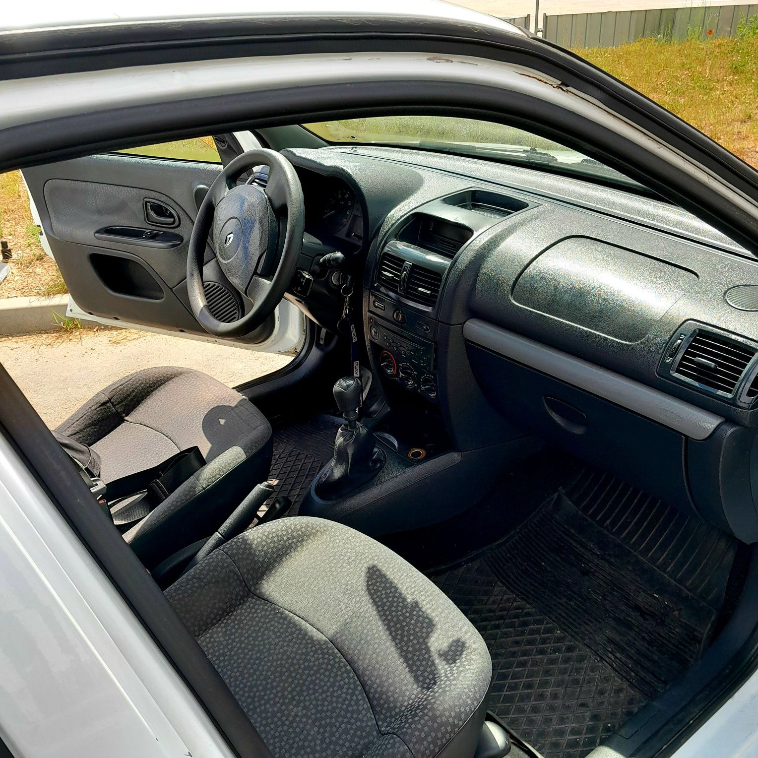 RENAULT Clio Campus 2011r,benzyna.Mały przebieg.