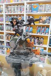 Estátua G.I.Joe - Baroness