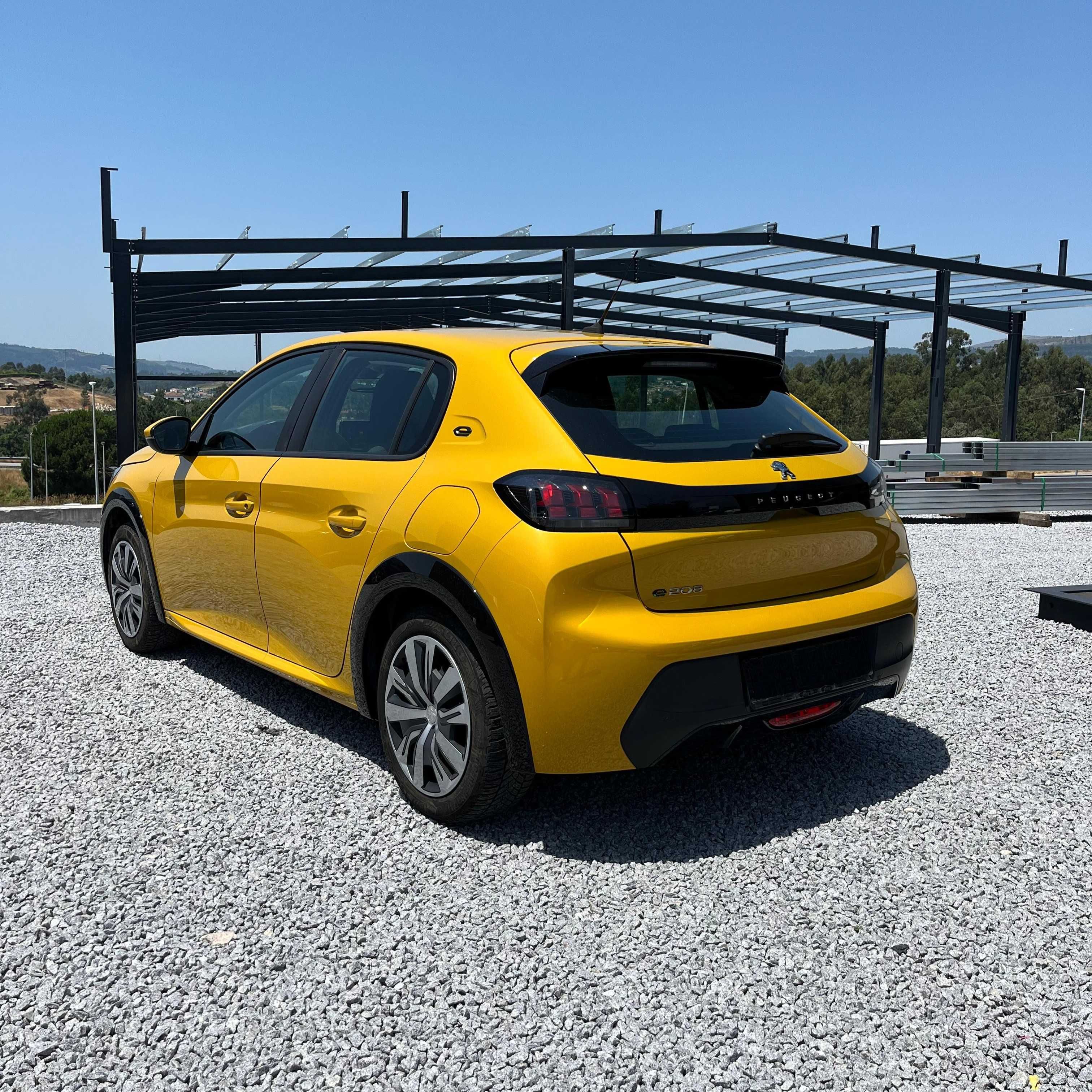 Peugeot e-208 | 136cv | Active Pack | 74.000km | Garantia Incluída
