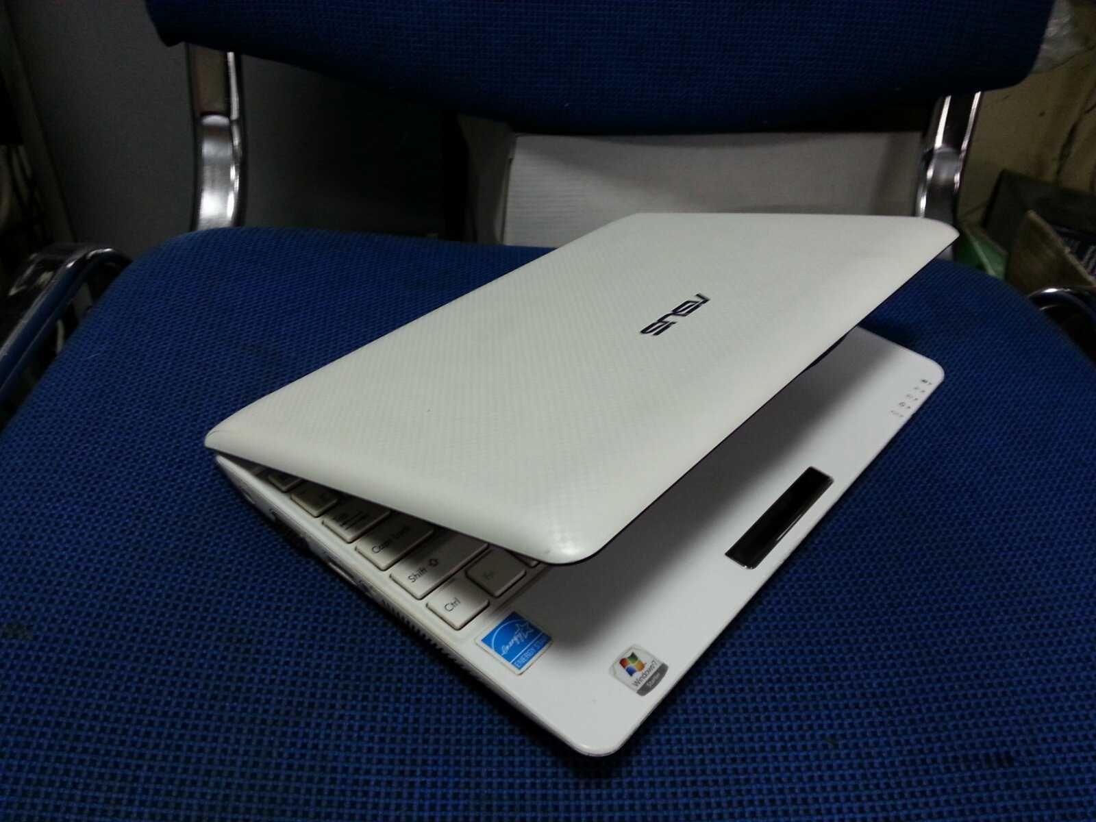 Нетбук ASUS Eee 1005PE