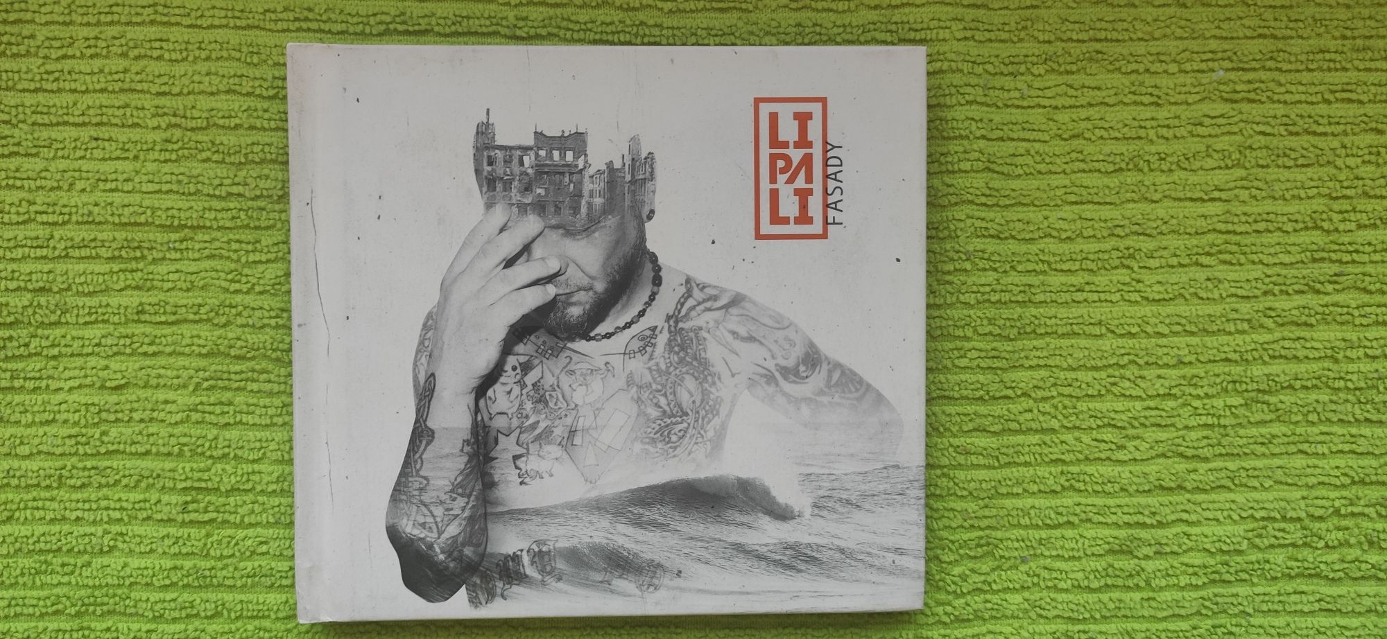 Lipali "Fasady" cd (z autografami)