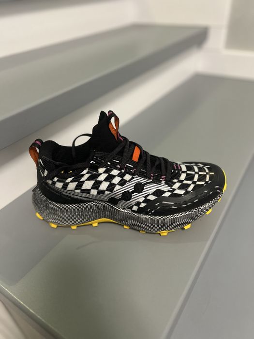 Кросівки Saucony Endorphin Trail S20647-40