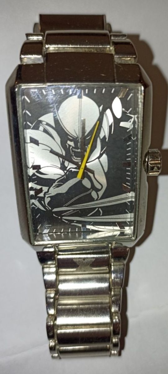 Zegarek kwarcowy z limitowanej serii edycji Marvel Komiks Wolverine