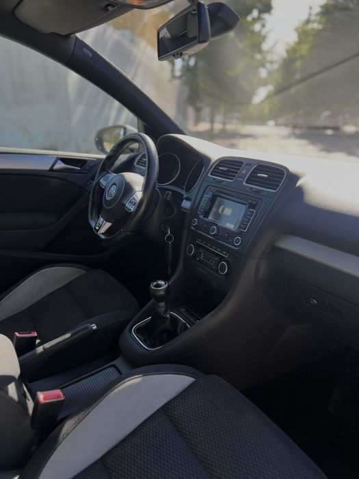 VOLKSWAGEN GOLF 6 1.6 TDI R-Line