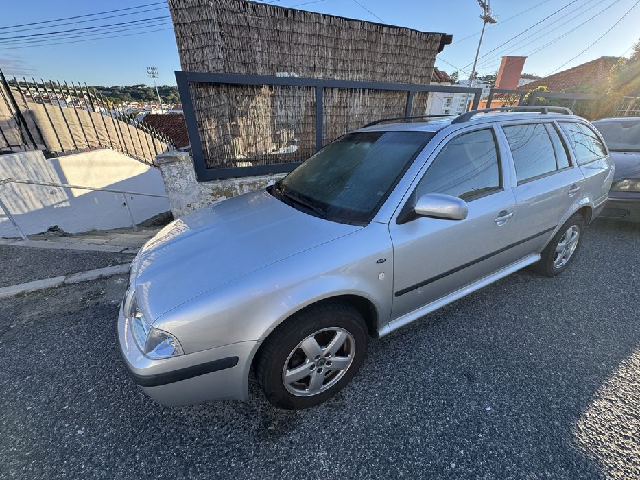 Skoda Octavia 1.6 SR
