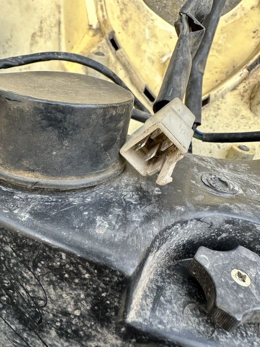 Продам фара пластик на скутер