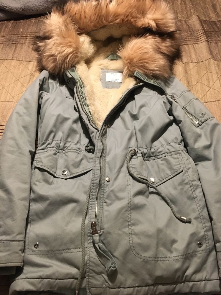 Vendo casaco de menina tipo parka - XS