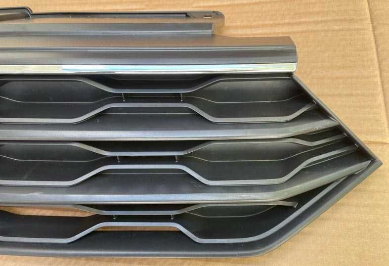 grelha frontal VW T-ROC . fase 1
