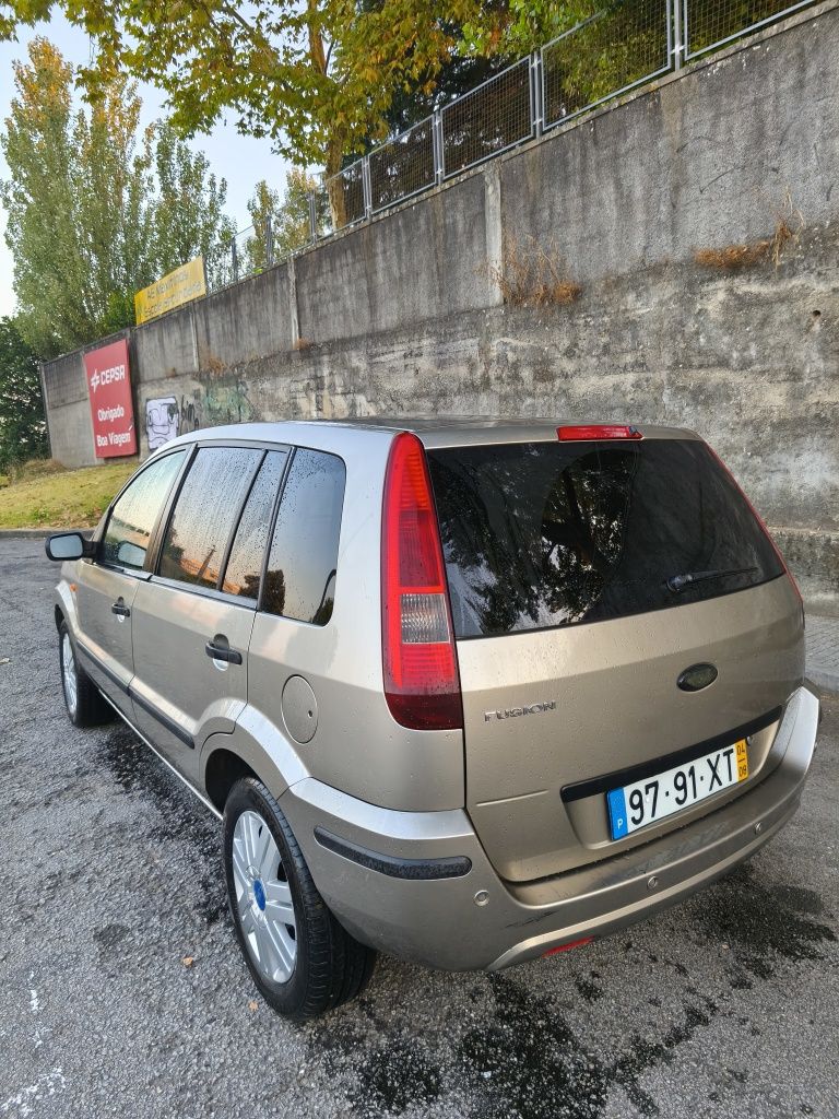 Ford Fusion 1.25i Gasolina