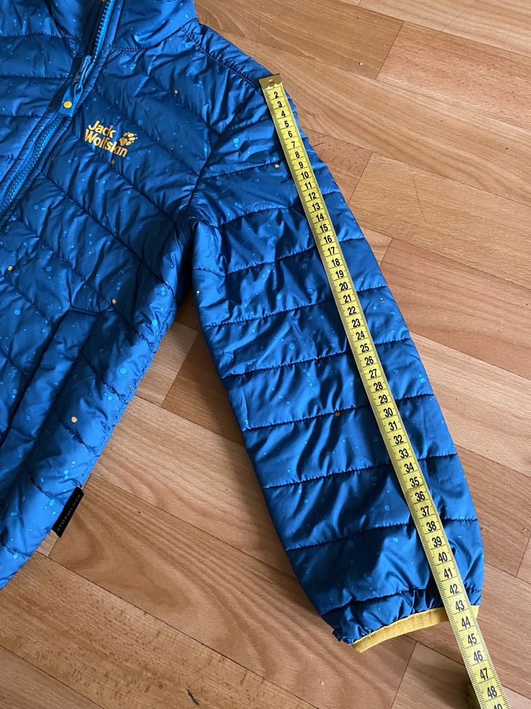 Куртка вітровка Jack Wolfskin 128 см