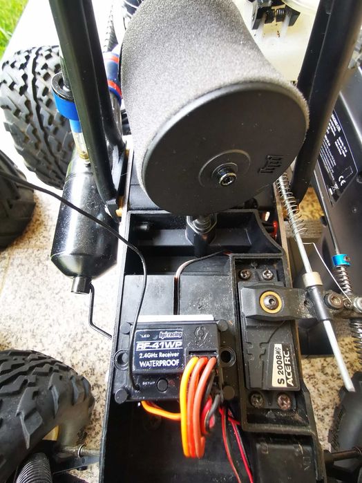 Carro telecomandado RTR Savage 4.6 modelismo