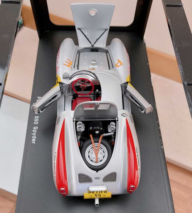 Miniatura Porsche 550 RS Spyder #55 C. Panamericana 1954 AUTOart 1:18