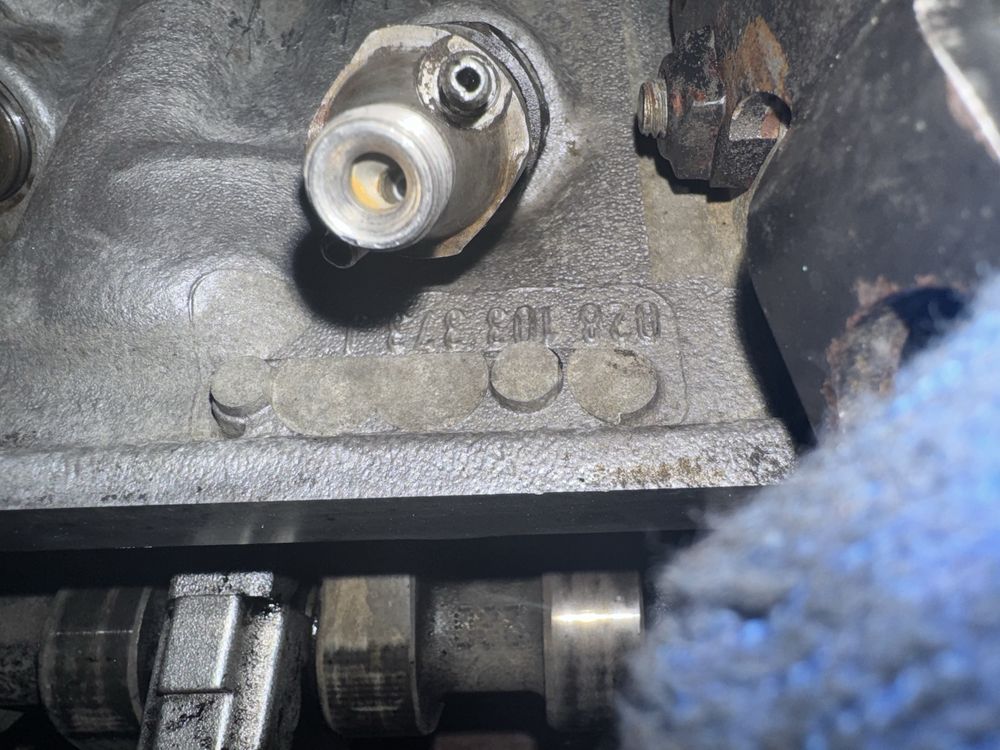 Головка блоку циліндрів, ГБЦ AUDI VOLKSWAGEN 1.9 d/td t4 golf passat