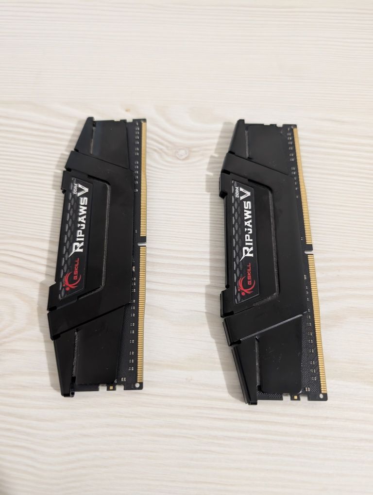 ОЗП G.Skill DDR4 16GB (2x8GB) 3200Mhz Ripjaws V