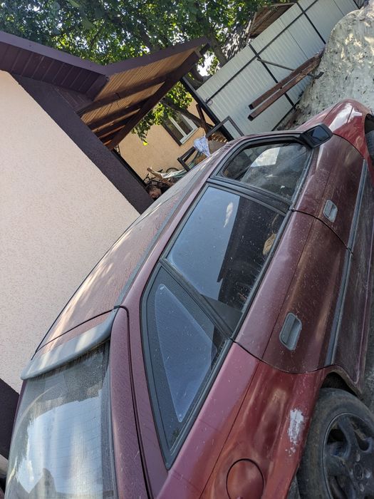 Опель Астра ф 1.6