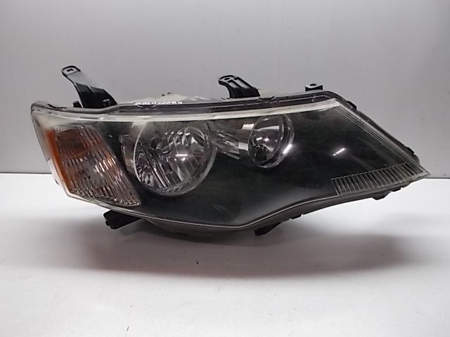 MITSUBISHI OUTLANDER II 06-10r LAMPA PRAWA PRZÓD